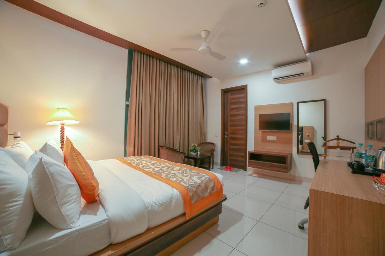 Grand Regency By Jmd Group Near Delhi Igi Airport New Delhi