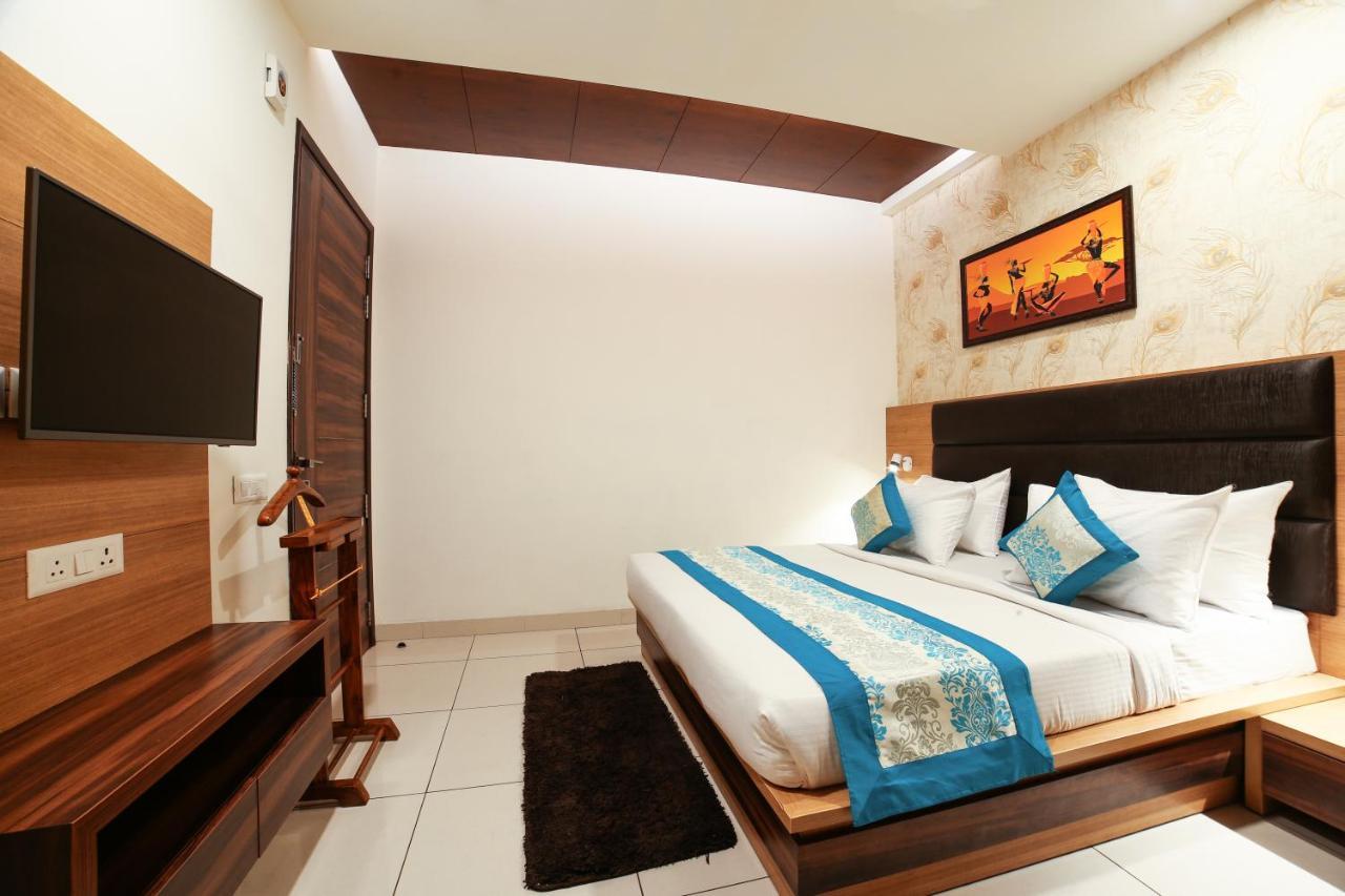 Grand Regency By Jmd Group Near Delhi Igi Airport New Delhi