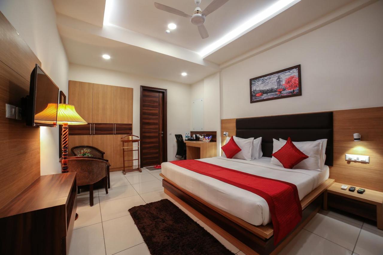 Hotel Grand Regency By Jmd Group Near Delhi Igi Airport