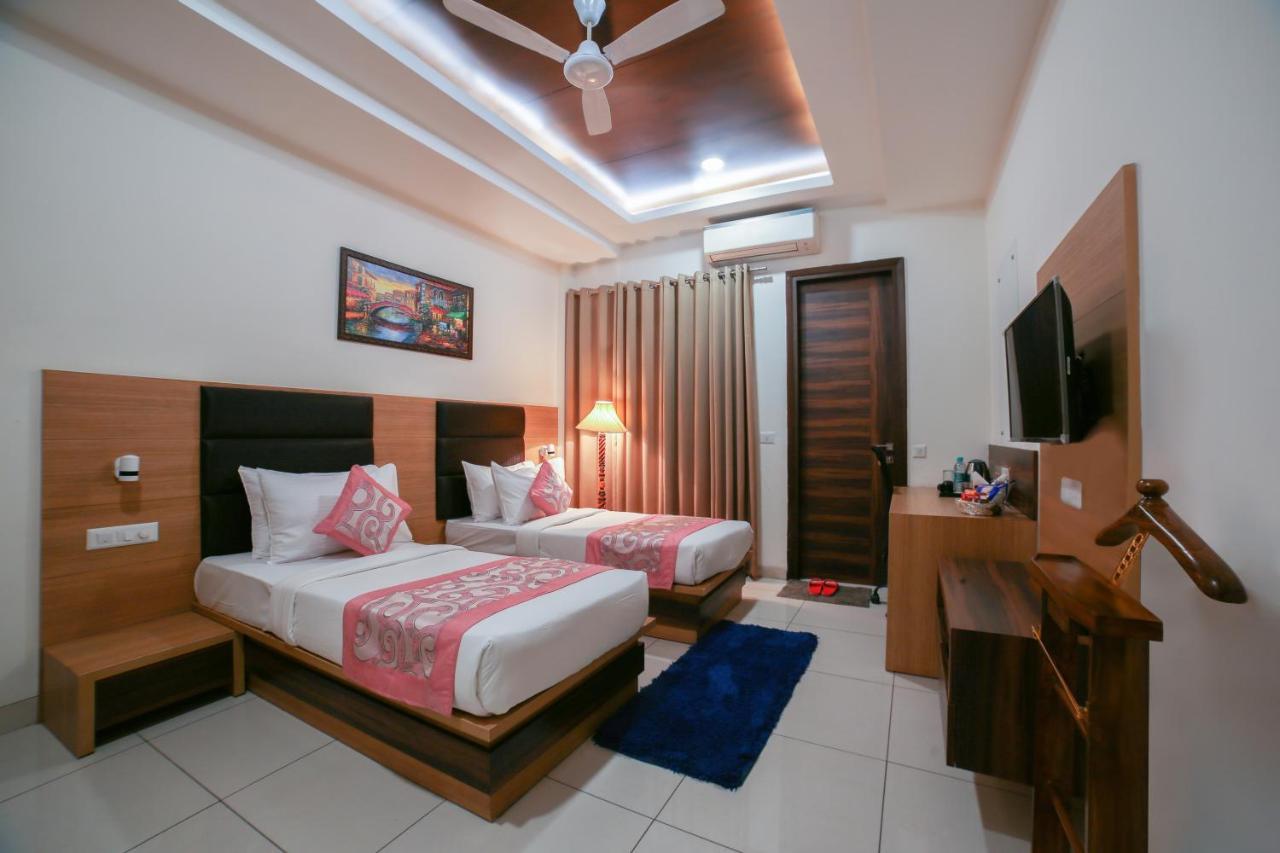 Grand Regency By Jmd Group Near Delhi Igi Airport Hotel