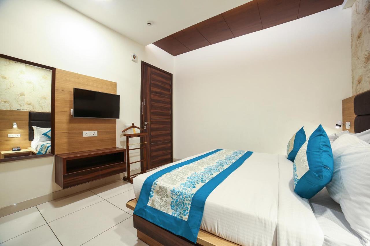 Grand Regency By Jmd Group Near Delhi Igi Airport Hotel