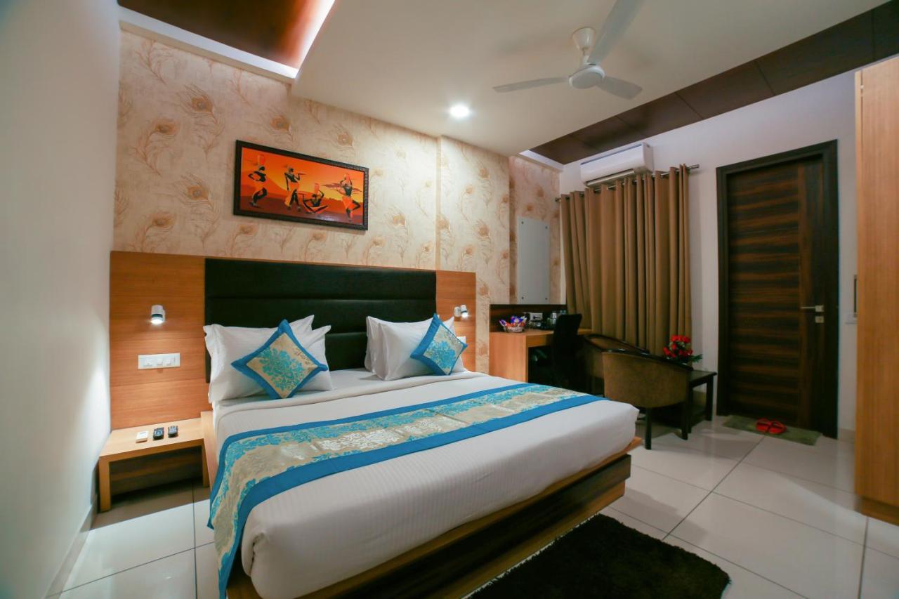 Grand Regency By Jmd Group Near Delhi Igi Airport Hotel 3*